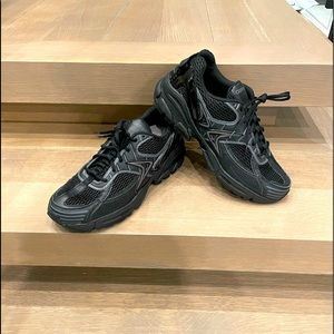 Aetrex Mens Edge Runner Medium Width in Black